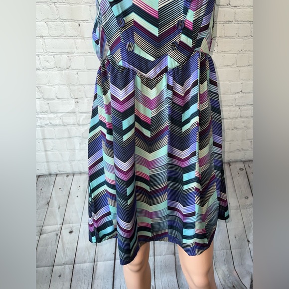 Billabong Green, Blue & Purple Sleeveless dress size M - Picture 3 of 14